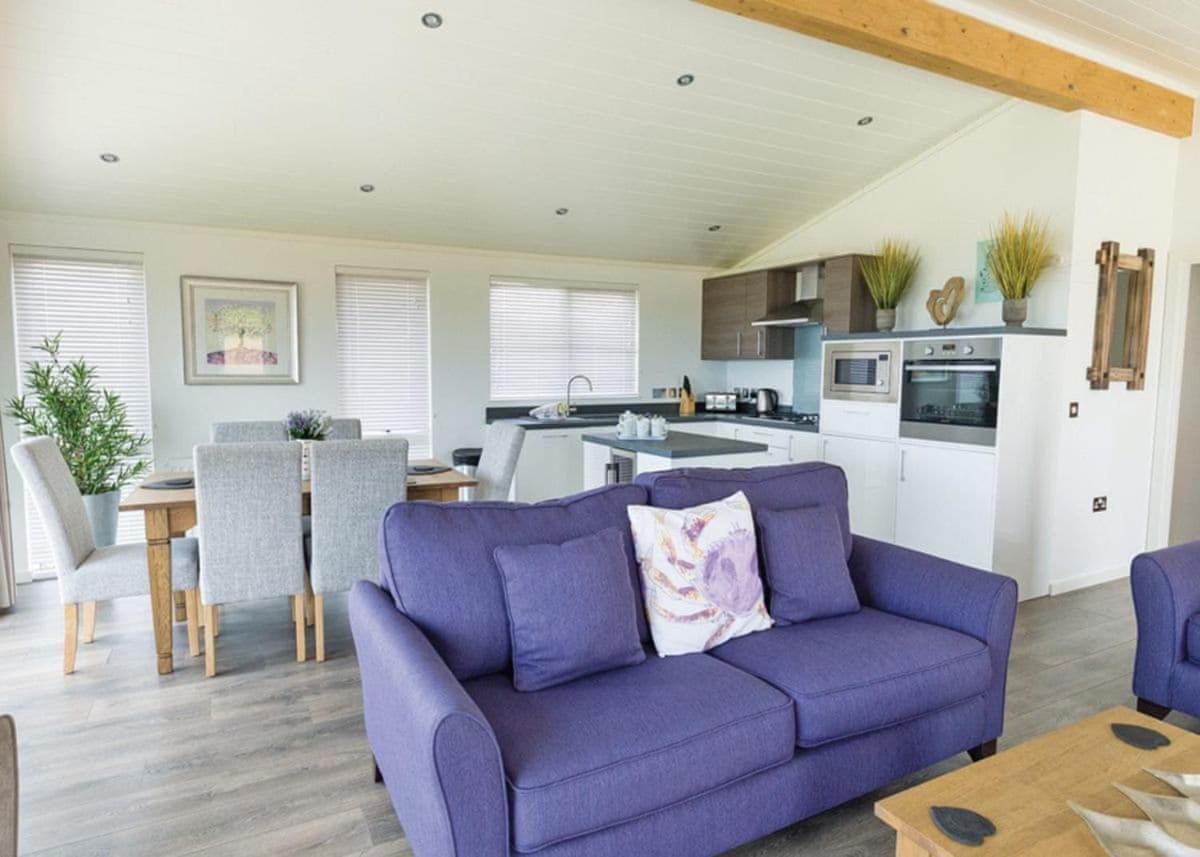 Fishguard Bay Resort Llanllawer Экстерьер фото